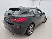 Widok z tyłu po stronie prawej