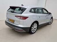 Widok z tyłu po stronie prawej