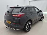 Widok z tyłu po stronie prawej