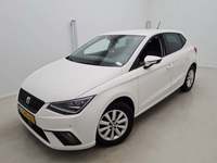 Pogled od napred levo