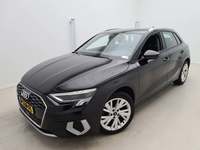 Pogled od napred levo