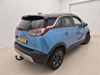 Pogled od pozadi desno