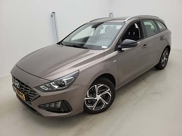 Widok z przodu po stronie lewej