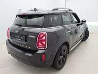 Widok z tyłu po stronie prawej