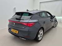 Widok z tyłu po stronie prawej