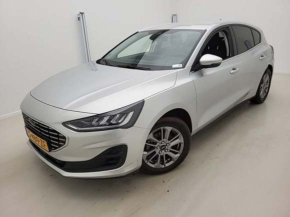 Widok z przodu po stronie lewej