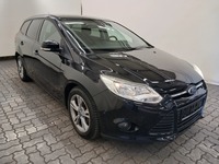 Náhled zpředu zprava