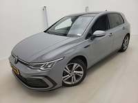 Pogled od napred levo