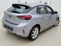 Pogled od pozadi desno