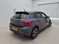 Widok z tyłu po stronie prawej