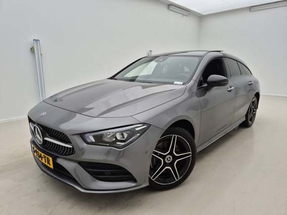 Pogled od napred levo