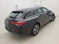 Widok z tyłu po stronie prawej