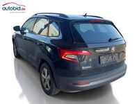 Widok z tyłu po stronie lewej