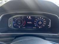 Pogled na kombinirani instrument