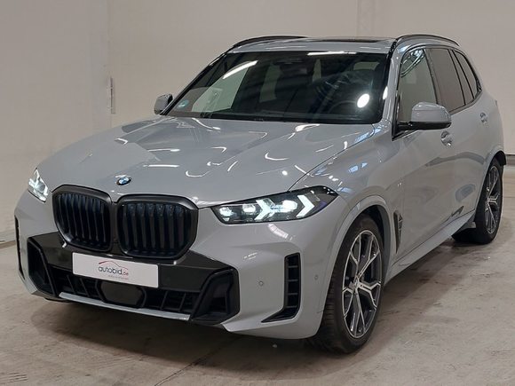 Вид спереди слева