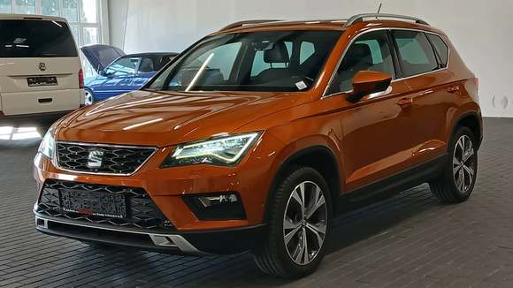 Pogled od napred levo