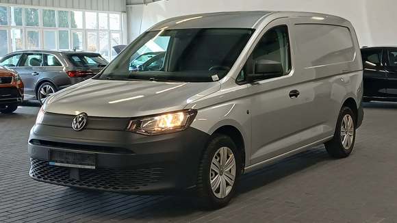 Pogled od napred levo