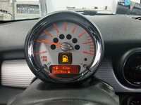 Pogled na kombinovani instrument