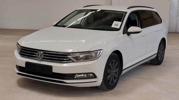 Pogled od napred levo