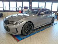 Pogled od napred levo