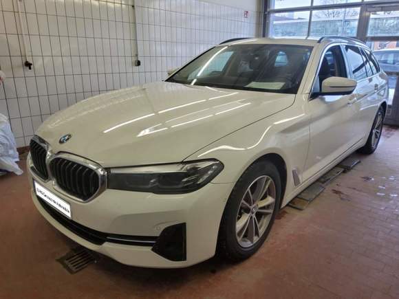 Pogled sprijeda lijevo