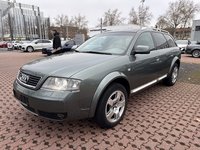 Pogled od napred levo