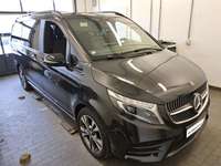 Náhled zpředu zprava