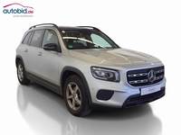 Вид спереди справа