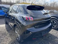 Pogled od pozadi levo