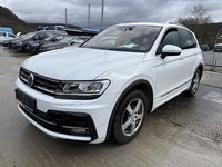 Pogled od napred levo