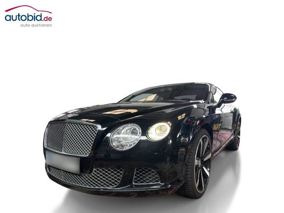 Pogled od napred levo