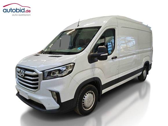 Pogled od napred levo