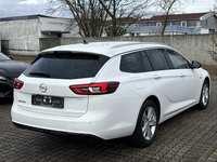 Náhled zezadu zprava