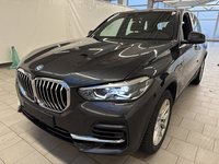 Pogled od napred levo