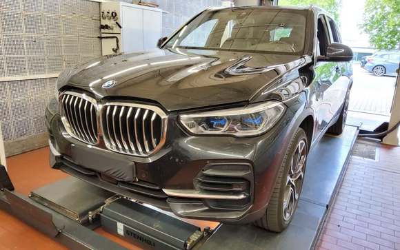 Náhled zpředu zleva