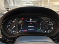 Pogled na kombinovani instrument