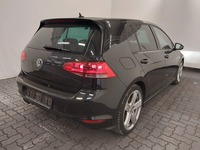 Vue de l’arrière droit