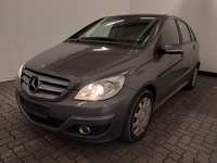 Vue de l’avant gauche