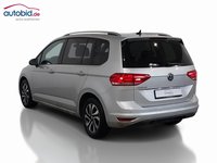 Pogled od pozadi levo