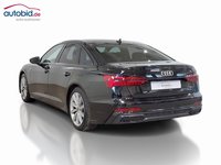 Pogled od pozadi levo