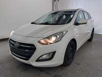 Pogled od napred levo