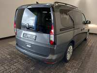 Widok z tyłu po stronie prawej