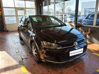 Pogled desno spredaj