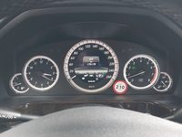 Pogled na kombinirani instrument