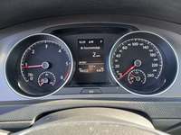 Pohled na přístrojovou desku