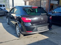 Pogled od pozadi levo