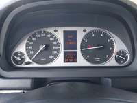 Pogled na kombinovani instrument