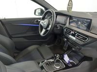 Вид на салон