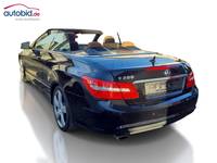 Pogled od pozadi levo