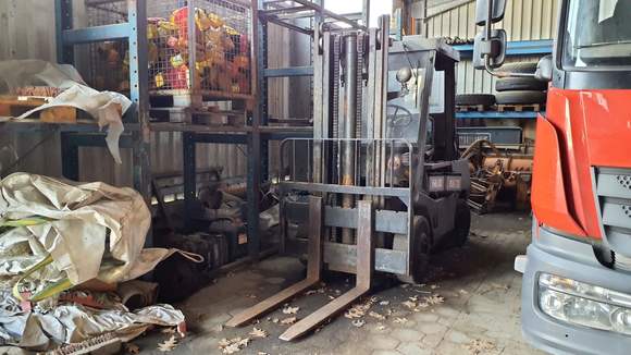 Náhled zpředu zleva